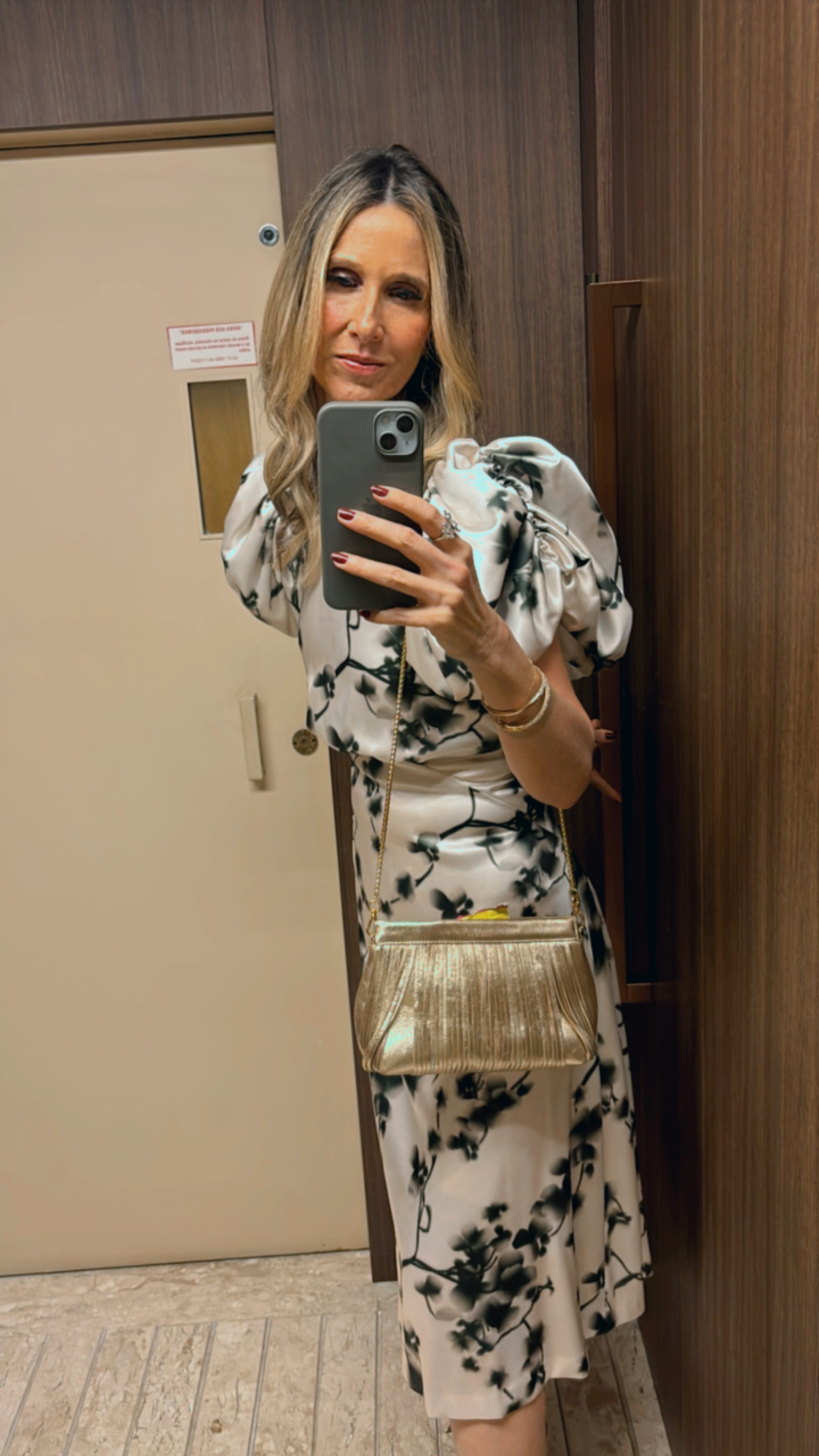 Vestido com manga bufante