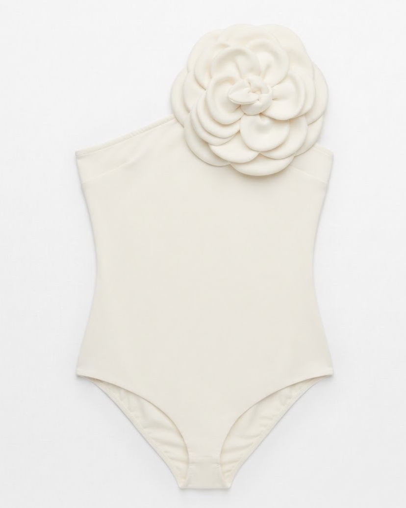 Body off white - Com Flor - UM ombro só