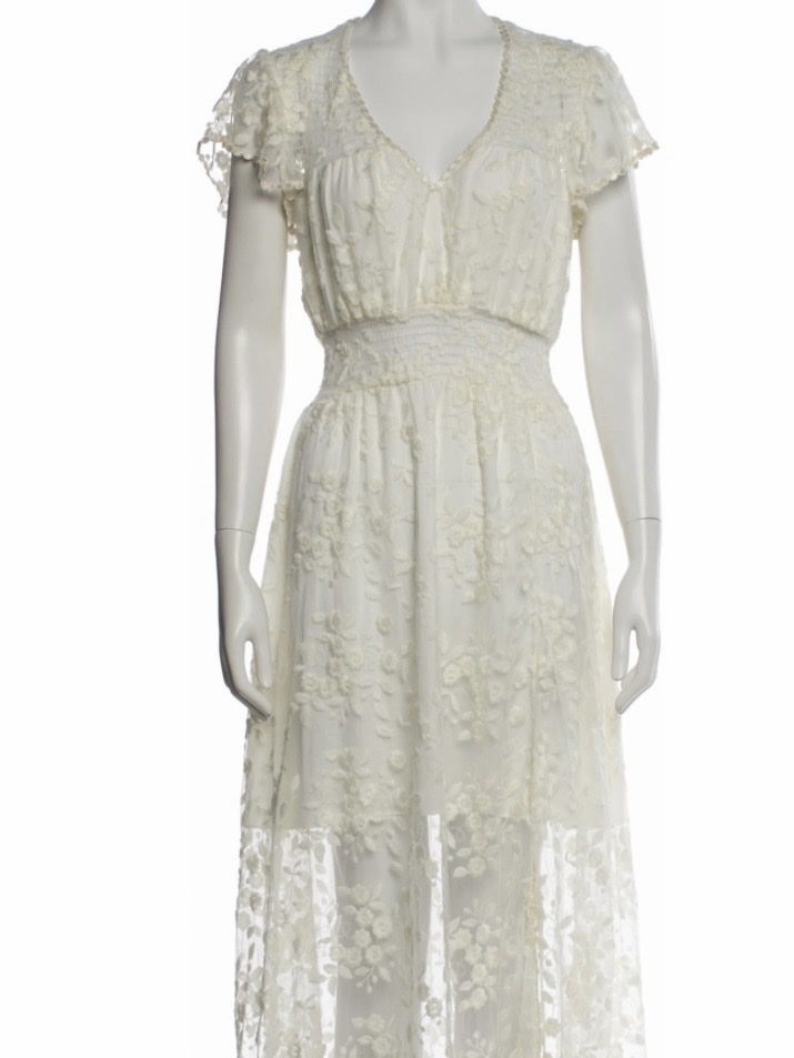 Vestido mídi tule